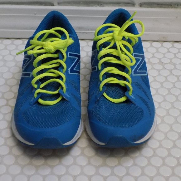 New Balance Running Shoes - Picture 3 of 3